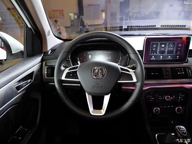 北京汽车 北汽威旺M50F 2016款 基本型 北京汽车 北汽威旺M50F 2016款 基本型