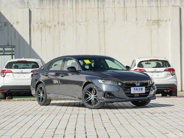 广汽本田 雅阁 2022款 锐·混动 2.0L 幻夜版