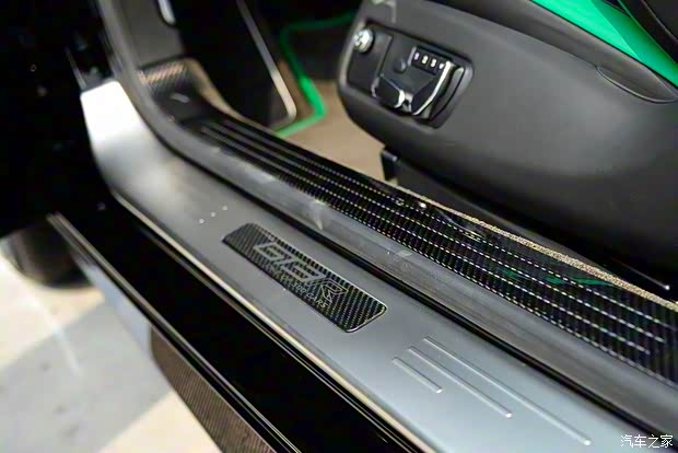 賓利 歐陸 2015款 4.0T GT3-R