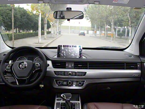 东风风行 风行SX6 2018款 1.6L CVT豪华型 东风风行 风行SX6 2018款 1.6L CVT豪华型