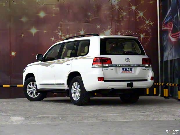 一汽丰田 兰德酷路泽 2016款 4.6L 自动VX-R 一汽丰田 兰德酷路泽 2016款 4.6L 自动VX-R