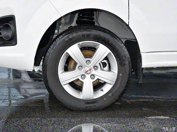 华晨鑫源 金海狮 2021款 1.5L 客车旅行狮 6座