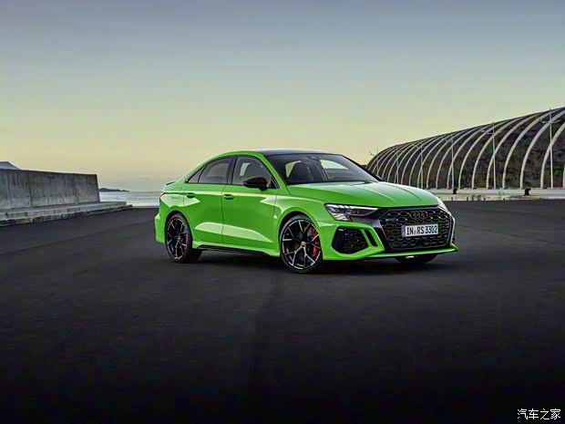 Audi Sport 奧迪RS 3 2022款 RS 3 Sedan 歐洲版