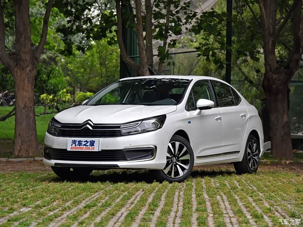 東風(fēng)雪鐵龍 雪鐵龍C4L 2016款 1.6T 自動(dòng)旗艦型 東風(fēng)雪鐵龍 雪鐵龍C4L 2016款 1.6T 自動(dòng)旗艦型