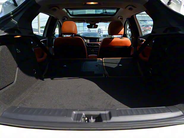 英菲尼迪(进口) 英菲尼迪QX30 2017款 2.0T 四驱中配型