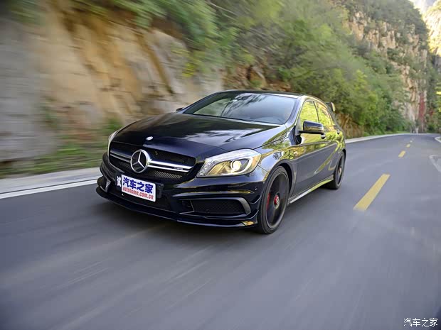 梅赛德斯-AMG 奔驰A级AMG 2014款 A 45 AMG 4MATIC