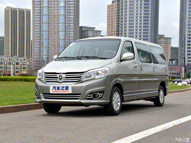 华晨金杯 阁瑞斯 2014款 2.4L 旗舰型加长9座 华晨金杯 阁瑞斯 2014款 2.4L 旗舰型加长9座