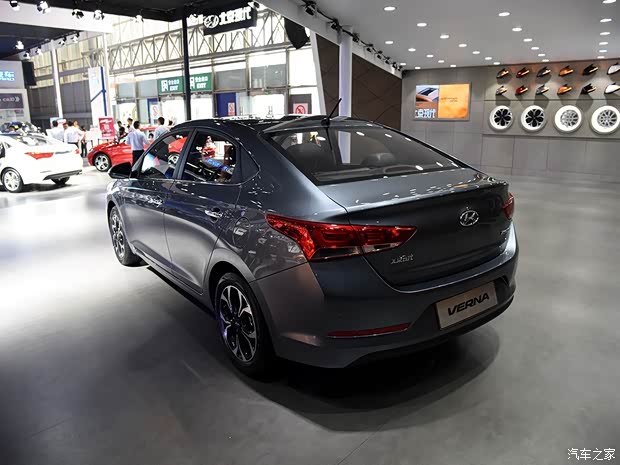 北京現(xiàn)代 悅納 2016款 基本型 北京現(xiàn)代 悅納 2016款 基本型