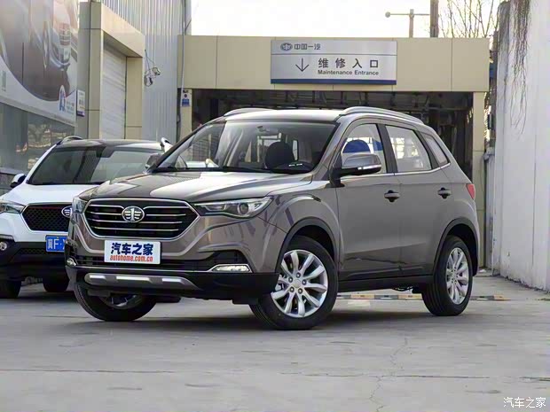 一汽奔騰 奔騰X40 2017款 1.6L 手動(dòng)舒適型