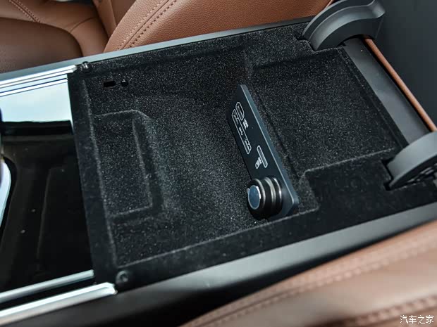 奇瑞捷豹路虎 捷豹XFL 2018款 XFL 2.0T 基本型