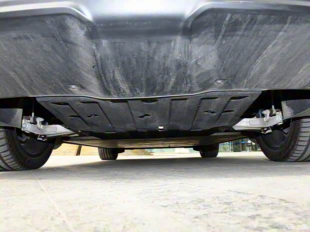 北汽新能源 极狐 阿尔法S(ARCFOX αS) 2021款 试装版 北汽新能源 极狐 阿尔法S(ARCFOX αS) 2021款 试装版