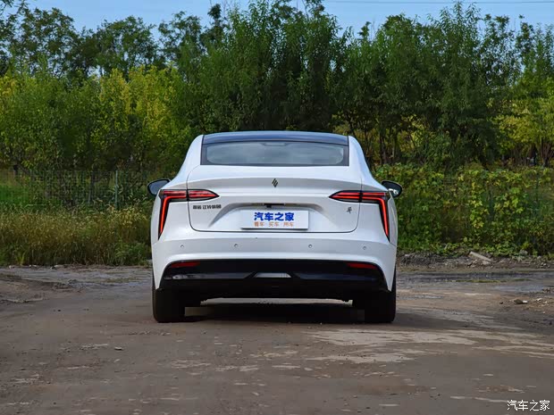 雷諾 江鈴集團(tuán) 羿 2021款 450km 光耀豪華 雙電機(jī)版