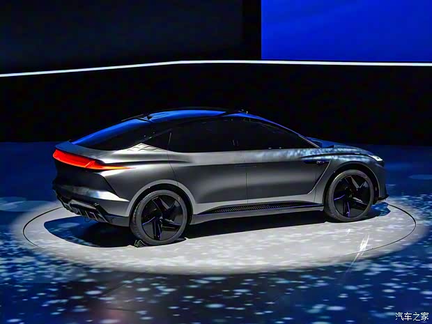 上汽集團 R汽車ES33 2021款 基本型