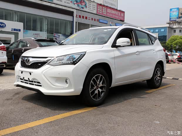 比亚迪 宋 2016款 盖世版 1.5TI 手动豪雅型 比亚迪 宋 2016款 盖世版 1.5TI 手动豪雅型