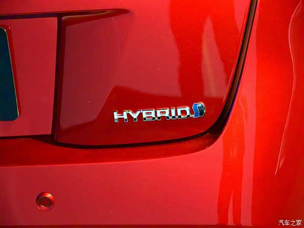 丰田(进口) 普锐斯(海外) 2016款 基本型 丰田(进口) 普锐斯(海外) 2016款 基本型