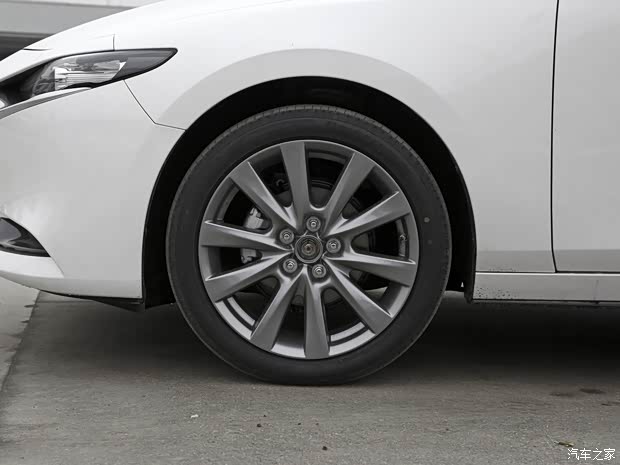 长安马自达 马自达3 昂克赛拉 2021款 2.0L 自动质雅版