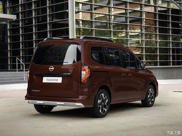 日产(进口) 日产Townstar 2021款 Combi 日产(进口) 日产Townstar 2021款 Combi