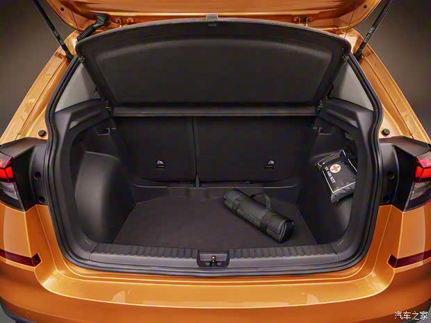 斯柯达(进口) Kushaq 2021款 基本型 斯柯达(进口) Kushaq 2021款 基本型