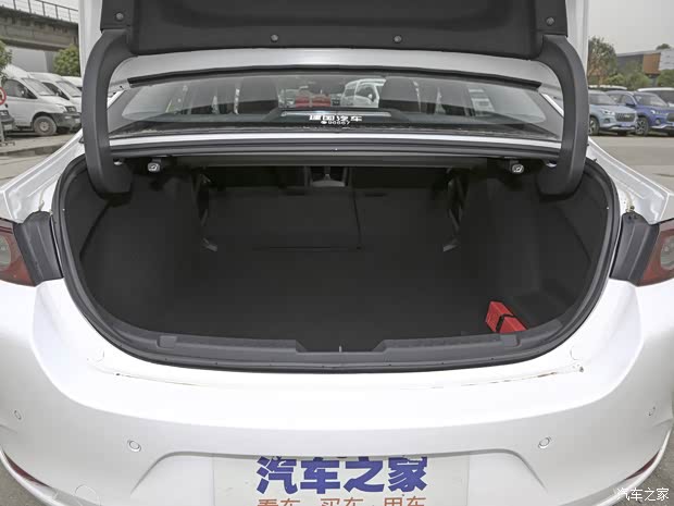 长安马自达 马自达3 昂克赛拉 2021款 2.0L 自动质雅版