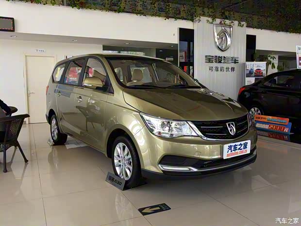 上汽通用五菱 寶駿730 2016款 1.5L 手動標準型 5座 上汽通用五菱 寶駿730 2016款 1.5L 手動標準型 5座