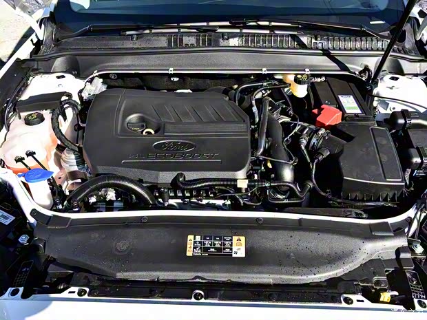 長(zhǎng)安福特 蒙迪歐 2017款 改款 EcoBoost 180 豪華型