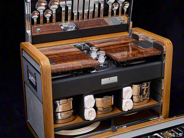 勞斯萊斯 幻影 2021款 相思木版 