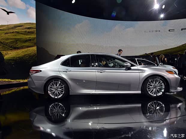 豐田(進口) 凱美瑞(海外) 2017款 Hybrid