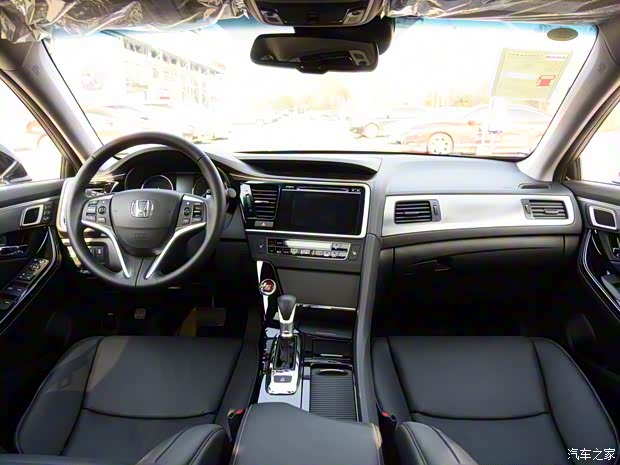 东风本田 思铂睿 2015款 2.4L 尊耀版