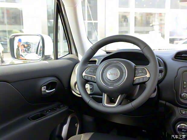 广汽菲克Jeep 自由侠 2016款 2.0L 自动四驱75周年致敬版
