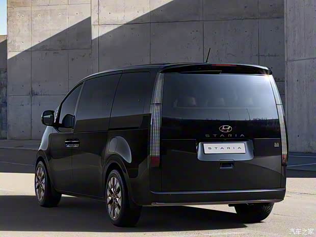 現(xiàn)代(進(jìn)口) STARIA 2021款 基本型