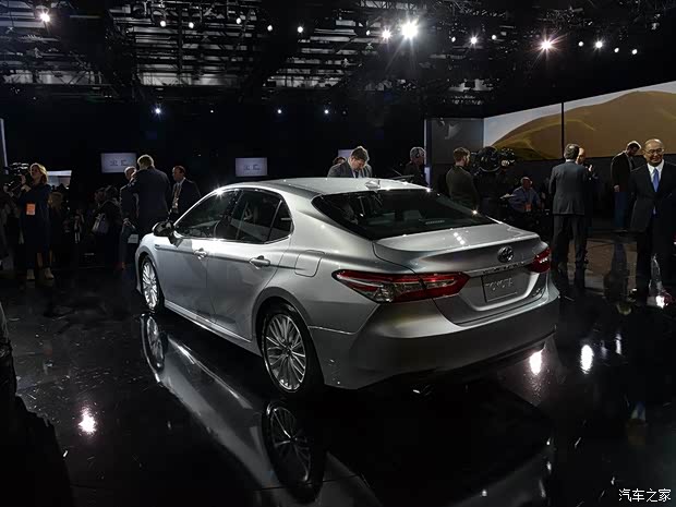 豐田(進口) 凱美瑞(海外) 2017款 Hybrid