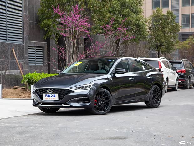 北京現(xiàn)代 菲斯塔 2021款 280TGDi Luxury Sport勁享版 北京現(xiàn)代 菲斯塔 2021款 280TGDi Luxury Sport勁享版