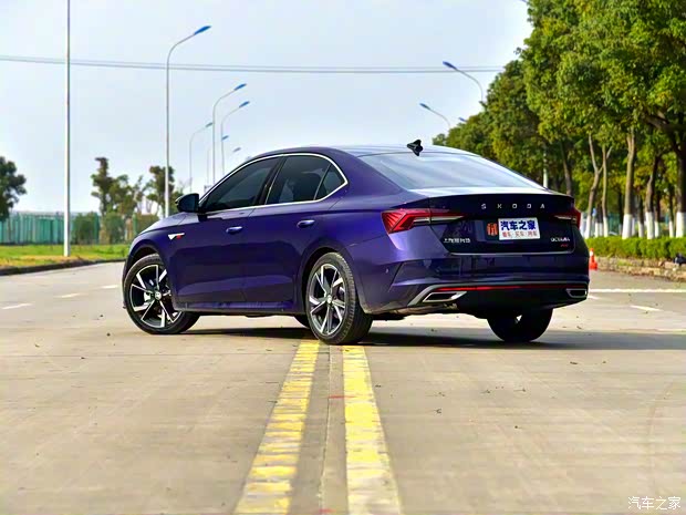 上汽大众斯柯达 明锐 2021款 PRO TSI280 DSG旗舰版 上汽大众斯柯达 明锐 2021款 PRO TSI280 DSG旗舰版