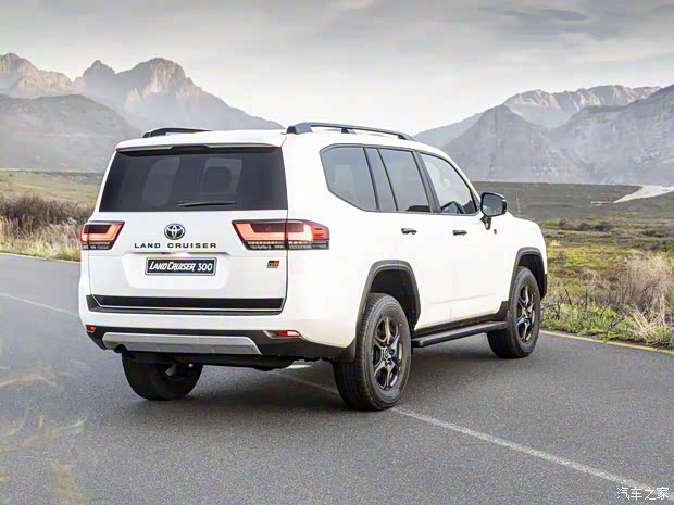 丰田(进口) 兰德酷路泽(进口) 2022款 3.3D V6 GR-S 南非版 丰田(进口) 兰德酷路泽(进口) 2022款 3.3D V6 GR-S 南非版