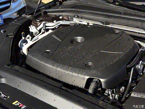 沃尔沃(进口) 沃尔沃V90 2017款 Cross Country T5 AWD 智尊版 沃尔沃(进口) 沃尔沃V90 2017款 Cross Country T5 AWD 智尊版