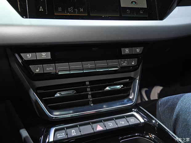 Audi Sport 奧迪RS e-tron GT 2021款 基本型