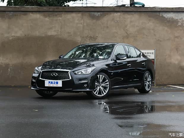 東風(fēng)英菲尼迪 英菲尼迪Q50L 2021款 2.0T 進(jìn)享運(yùn)動(dòng)版