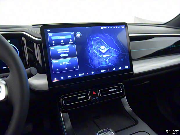 广汽乘用车 传祺GS8 2022款 2.0TGDI 四驱豪华智联版(七座) 广汽乘用车 传祺GS8 2022款 2.0TGDI 四驱豪华智联版(七座)