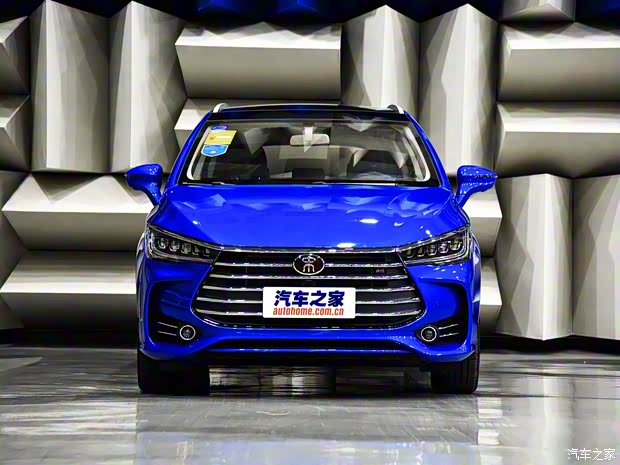 比亚迪 宋MAX 2017款 1.5T 自动互联尊贵型 比亚迪 宋MAX 2017款 1.5T 自动互联尊贵型