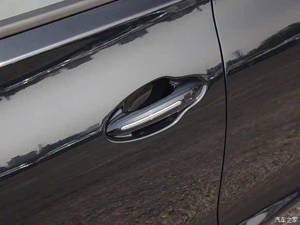 奇瑞汽车 瑞虎7 PLUS 2021款 1.5T 自动中配版