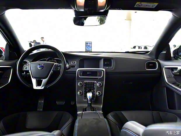 沃爾沃(進(jìn)口) 沃爾沃V60 2017款 2.0T Polestar