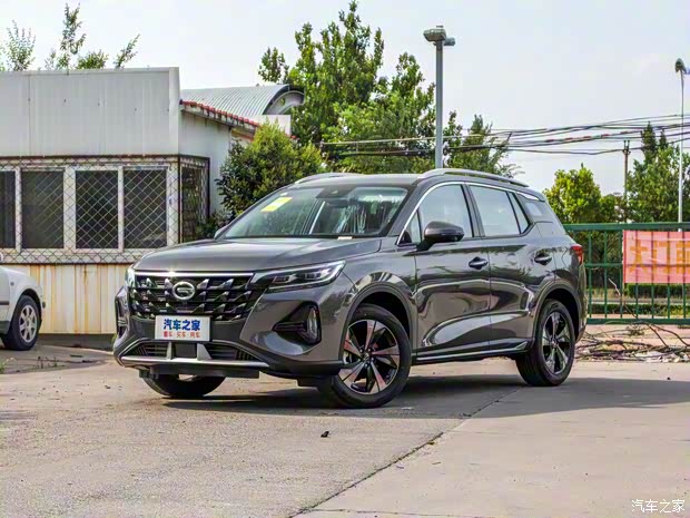 广汽乘用车 传祺GS4 2022款 手动基本型 广汽乘用车 传祺GS4 2022款 手动基本型