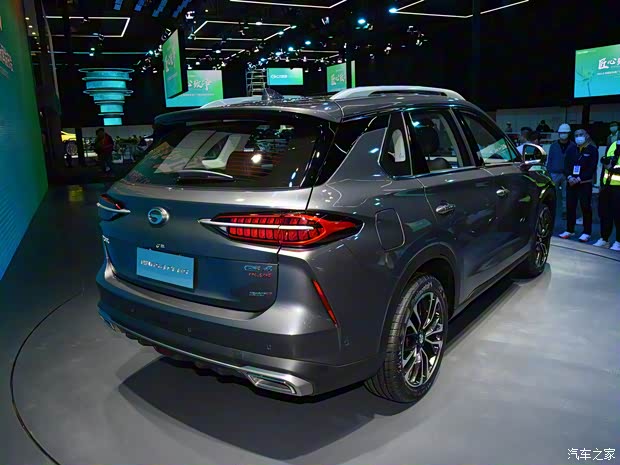 广汽乘用车 传祺GS4 2021款 PLUS 390T 基本型 广汽乘用车 传祺GS4 2021款 PLUS 390T 基本型