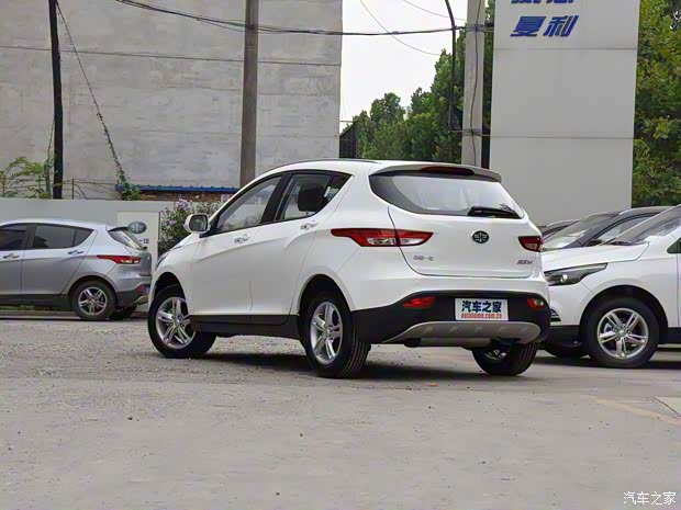 天津一汽 駿派D60 2016款 1.5L 手動(dòng)豪華型