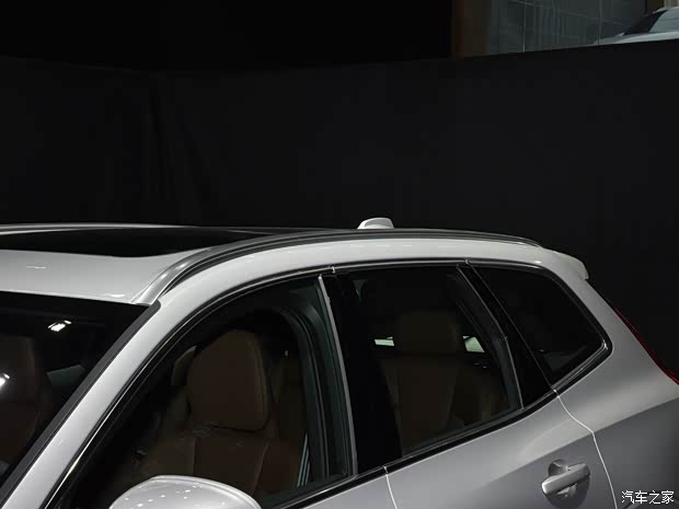 沃爾沃亞太 沃爾沃XC60 2022款 基本型低配