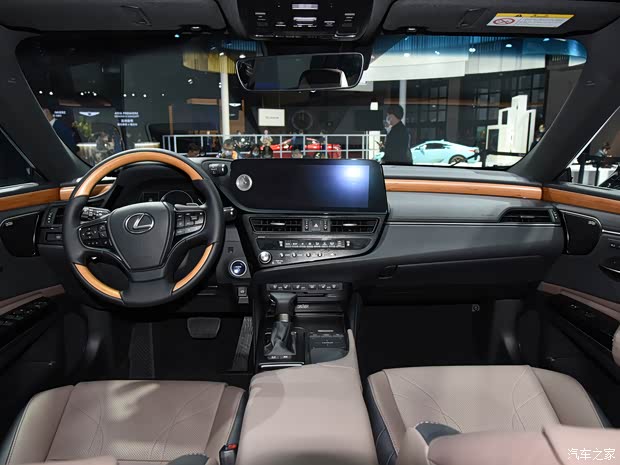 雷克萨斯 雷克萨斯ES 2021款 300h 雷克萨斯 雷克萨斯ES 2021款 300h