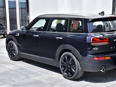 2022款 1.5T COOPER 鉴赏家 2022款 1.5T COOPER 鉴赏家