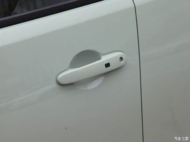 长城汽车 欧拉白猫 2022款 小野猫版 360km 豪华型