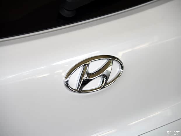 北京現(xiàn)代 全新途勝 2015款 1.6T 雙離合兩驅(qū)智能型