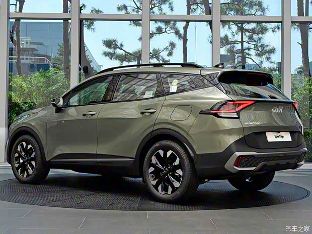 起亚(进口) SPORTAGE 2022款 基本型 起亚(进口) SPORTAGE 2022款 基本型